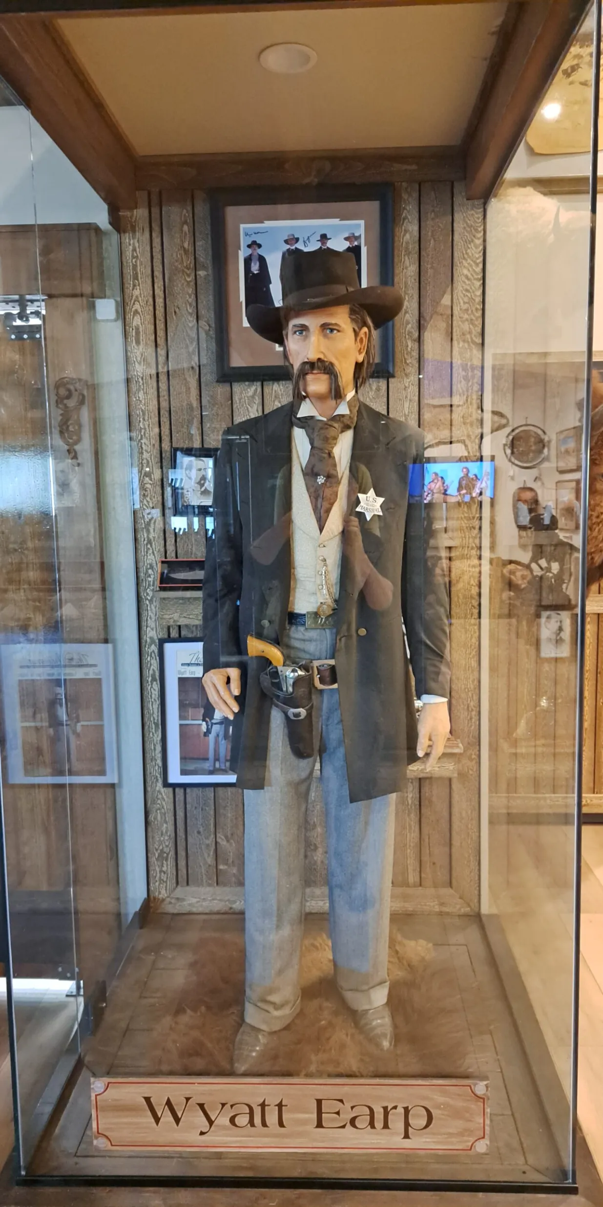 Statue of man in historical Western attire.